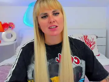 LiluDavis  live sex cam