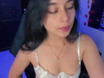 MelodySweett  live sex cam