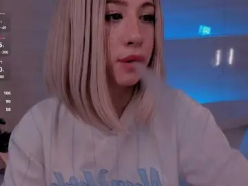 Necucubi  live sex cam