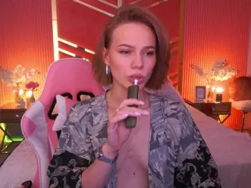 ShyySiren  live sex cam