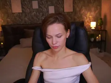 ShyySiren  live sex cam