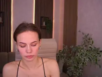 ShyySiren  live sex cam