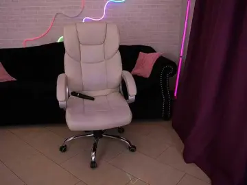 AlishaMalinka  live sex cam