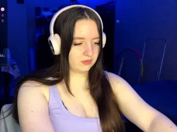 BettyannBencomo  live sex cam