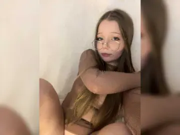 BubaGirl  live sex cam