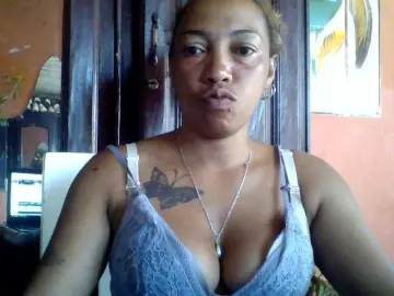 HotLilie  live sex cam
