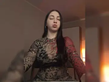 KaRiNa98b  live sex cam