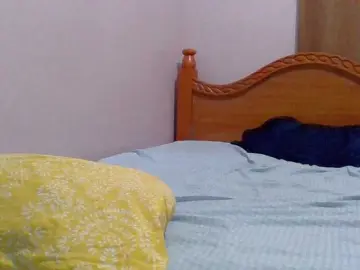 Cutelizah  live sex cam