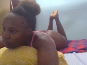 Cutelizah  live sex cam