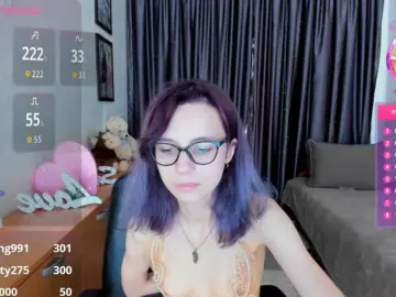 MiniLussiya  live sex cam