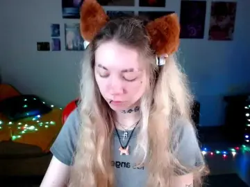 Nica-Kawaii  live sex cam
