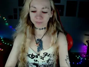 Nica-Kawaii  live sex cam
