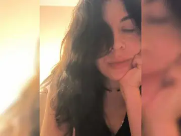 PlayfulAlice  live sex cam