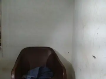 Sluttykittyx  live sex cam