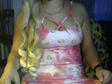 Queensativa  live sex cam