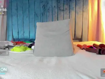 Samanthacolombiana  live sex cam