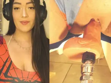 Aleja20  live sex cam