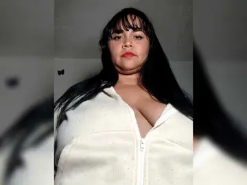 CandyBrowm  live sex cam