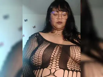 CandyBrowm  live sex cam