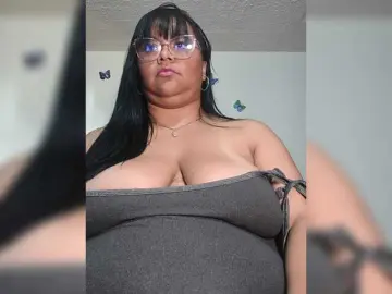 CandyBrowm  live sex cam