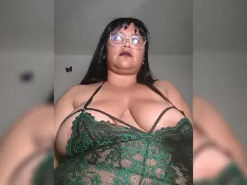 CandyBrowm  live sex cam
