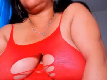 CandyBrowm  live sex cam