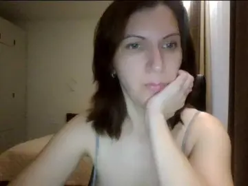 DebbieQMoon  live sex cam