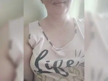 Mia883  live sex cam