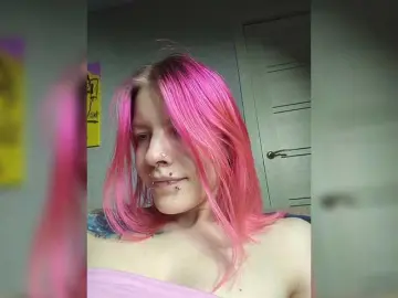 SquirtWave  live sex cam