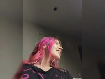 SquirtWave  live sex cam