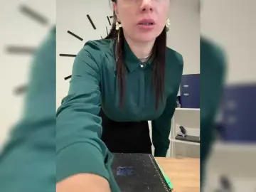 VeryBaby  live sex cam