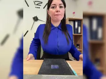 VeryBaby  live sex cam