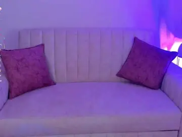 Megan-cooper28  live sex cam