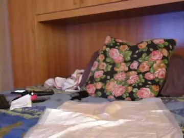 Pussyboom11  live sex cam