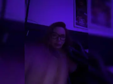 Sunnywhite  live sex cam