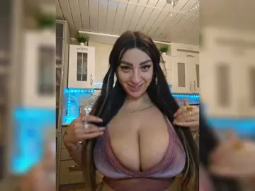Vipbrunetka  live sex cam