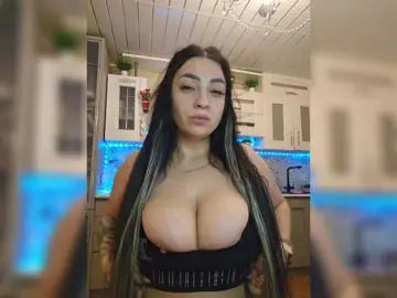 Vipbrunetka  live sex cam