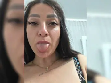 Vipbrunetka  live sex cam