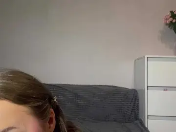 EloiseAllford  live sex cam