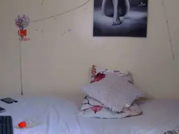 FuckMeeNow  live sex cam