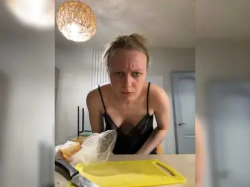 HotWillow  live sex cam