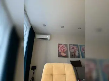 HotWillow  live sex cam