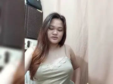 PeachyBabe  live sex cam