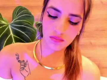 Reyasimos  live sex cam
