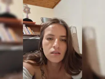 Reyasimos  live sex cam