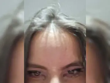 Reyasimos  live sex cam