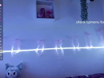 RosemaryTrundle  live sex cam