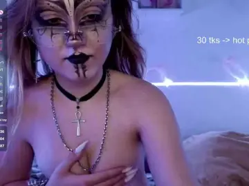 RosemaryTrundle  live sex cam
