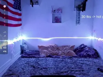 RosemaryTrundle  live sex cam