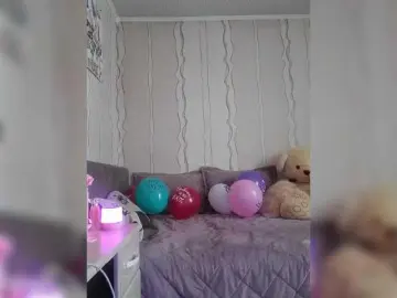 SexyQueen333  live sex cam